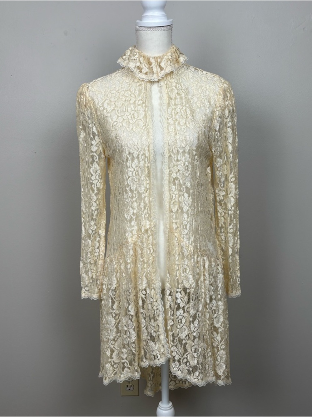 Vtg Jessica McClintock Top Women Lg Cream Lace Tunic Cardigan Victorian Coquette